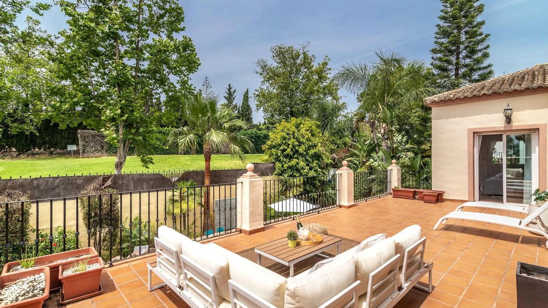 Villa Guadalmina Alta - Private Swimming Pool Marbella
